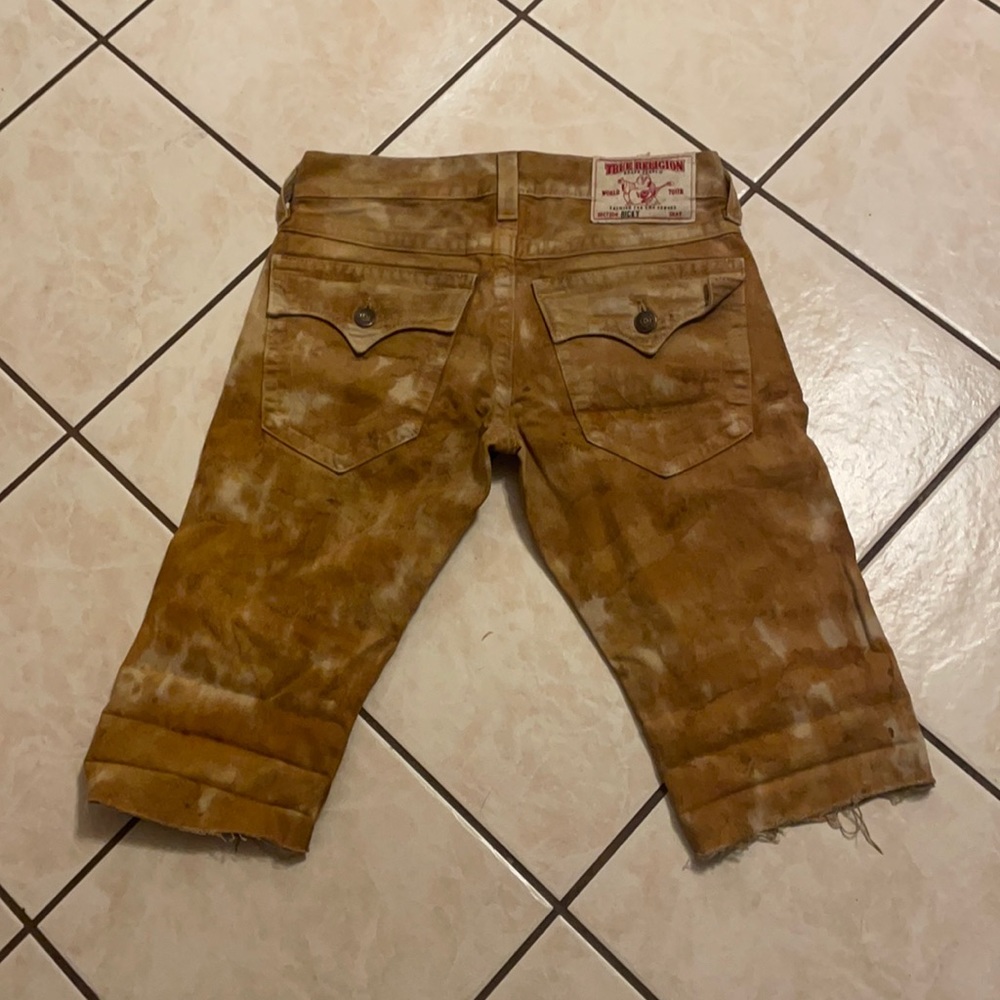 Men’s True Religion jean shorts